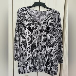 Traveler's by Chico Monochrome Geometric Long Sleeve Top Size 3/XL